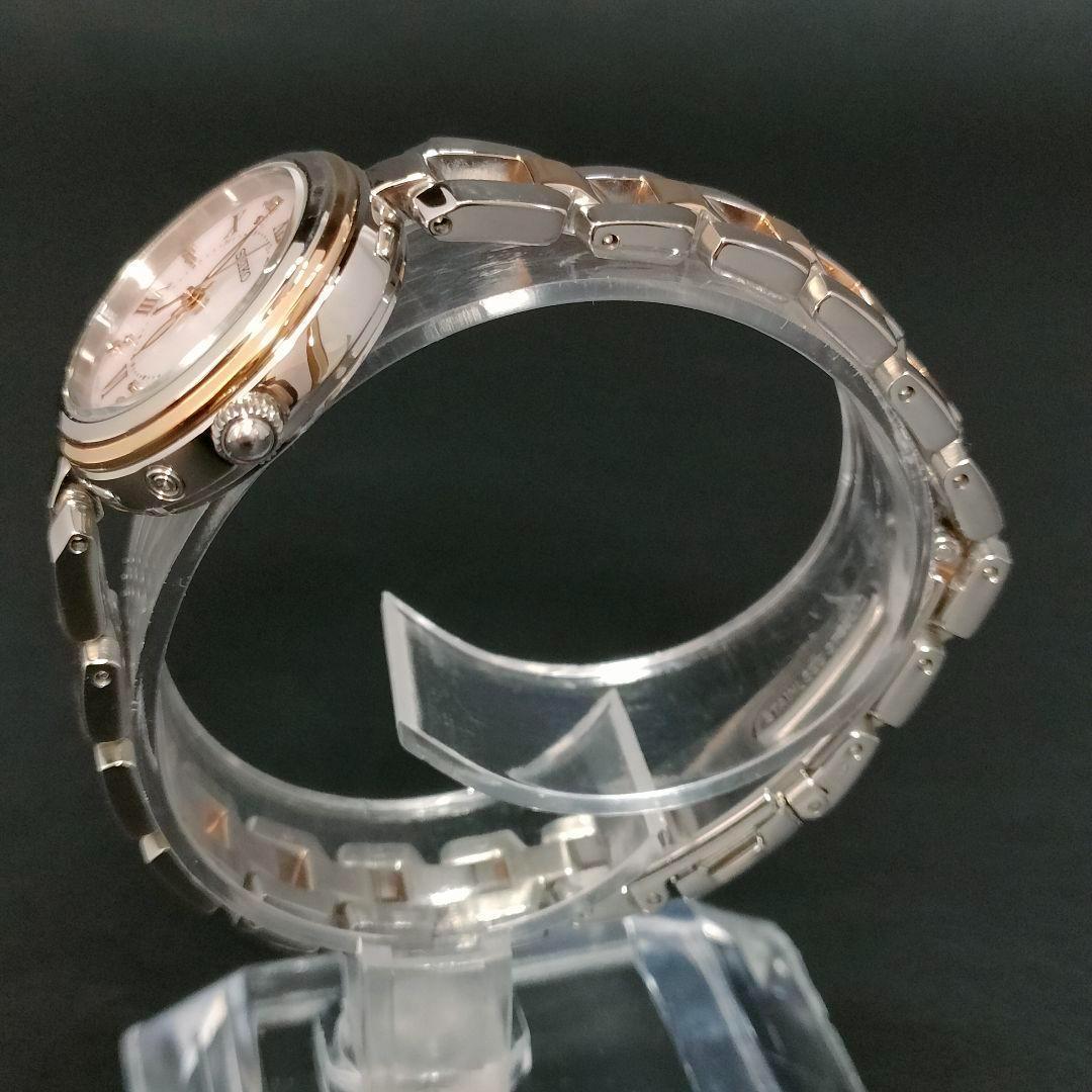 美品 SEIKO セイコー ホワイト ゴールド 電波ソーラー 腕時計 レディース 美品 SEIKO セイコー ホワイト ゴールド 電波ソーラー 腕時計 レディース