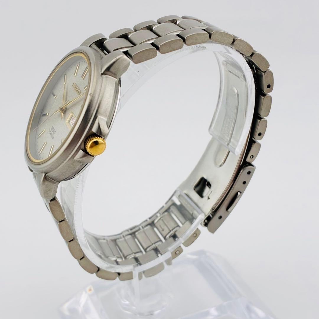 【希少/電池交換済】SEIKO SPIRIT チタニウム デイデイト クォーツ 【希少/電池交換済】SEIKO SPIRIT チタニウム デイデイト クォーツ