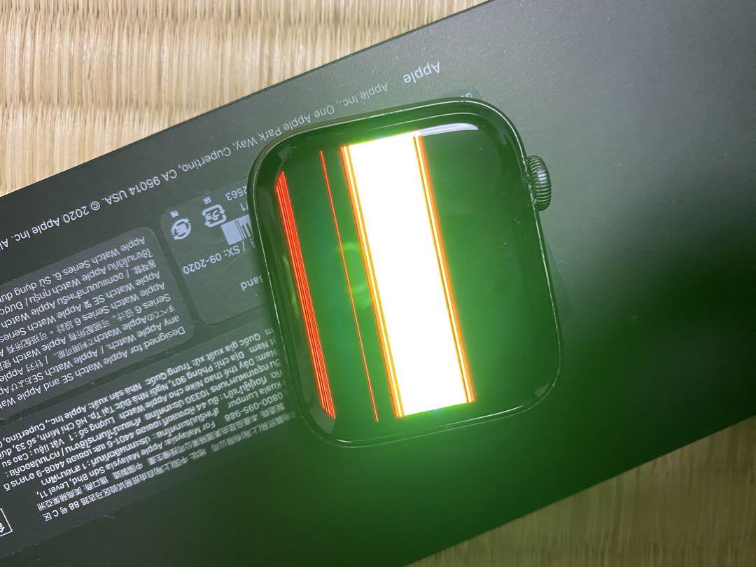 時計 Apple watch se 44 Nike GPS
