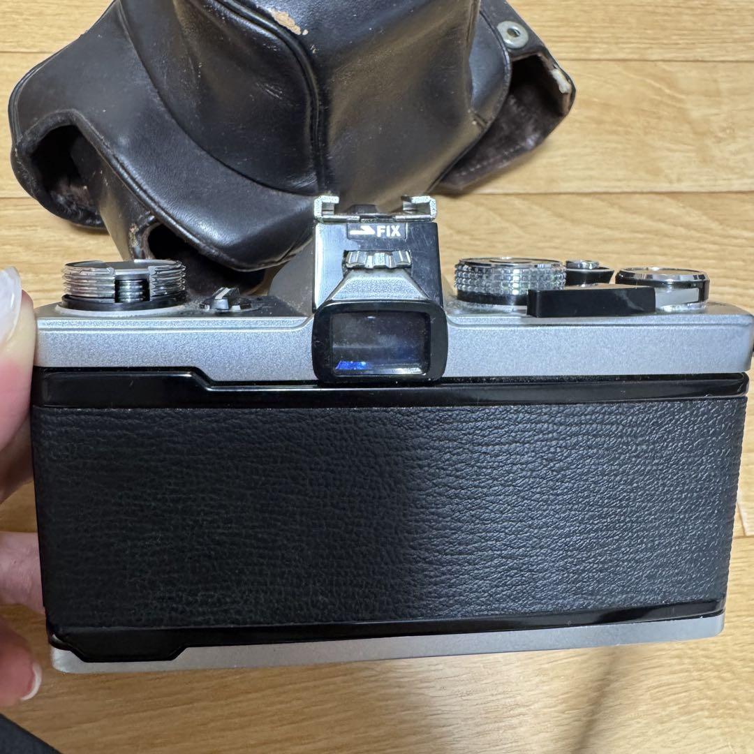 オリンパス　OM-1 カメラ