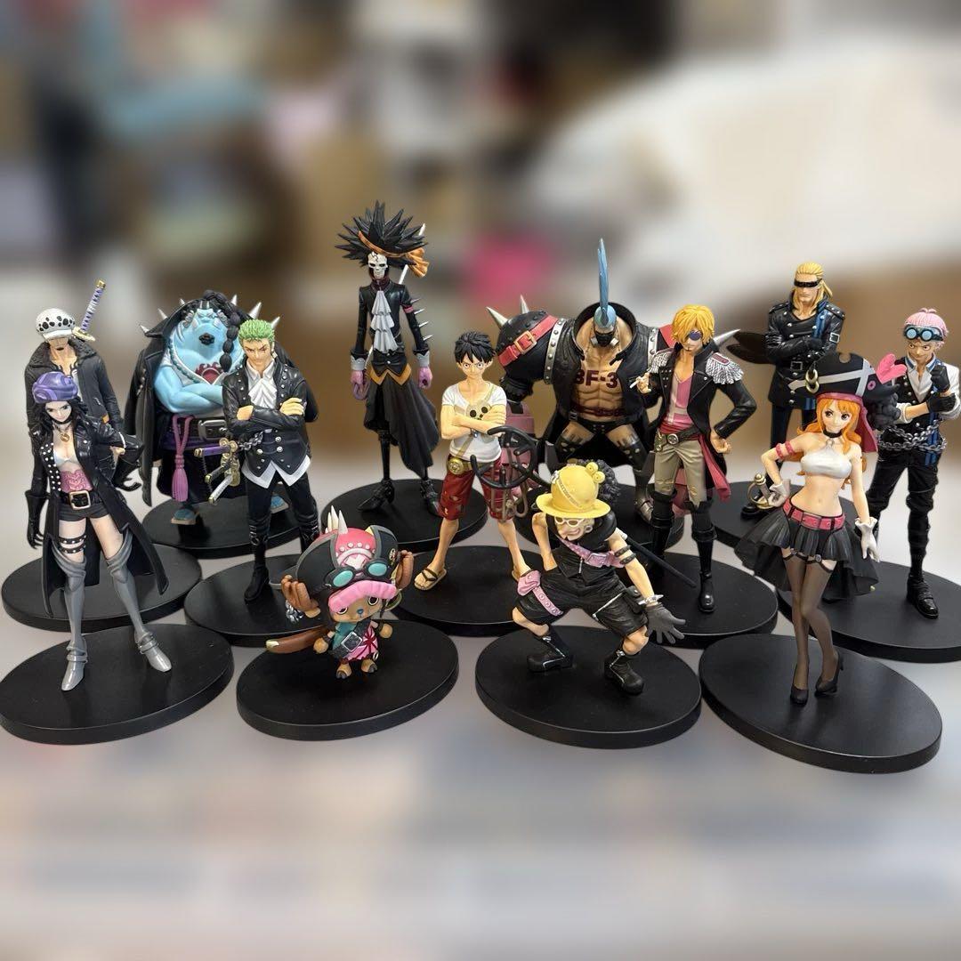 美品】ONE PIECE ワンピース フィギュア13体セット - メルカリ