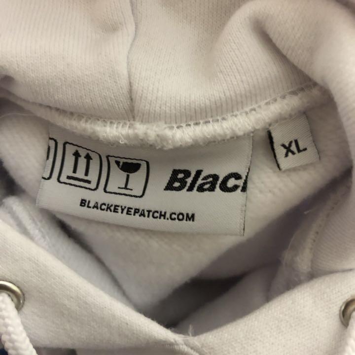 通販安い 20SS パーカー 白 XL 5daZQ-m38312282211 BlackEyePatch ラベル フーディ 定番正規品