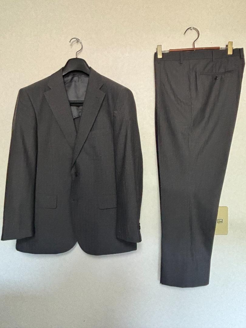 S738★新品同様 未使用に近い洋服の青山 男性用ビジネススーツBE4がっしり体