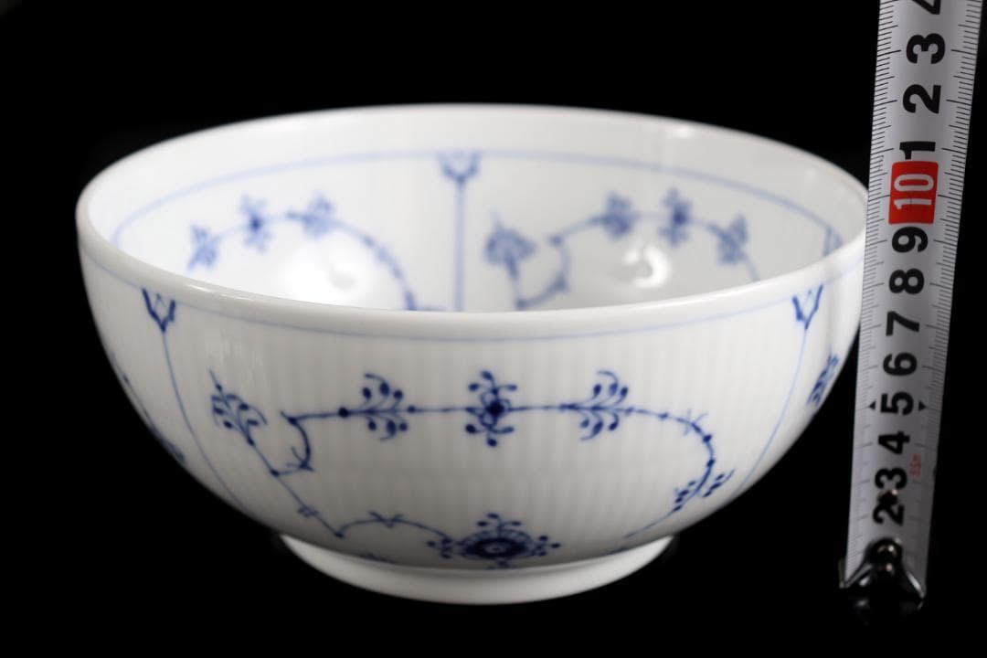 ロイヤルコペンハーゲン ブルーフルーテッドプレイン