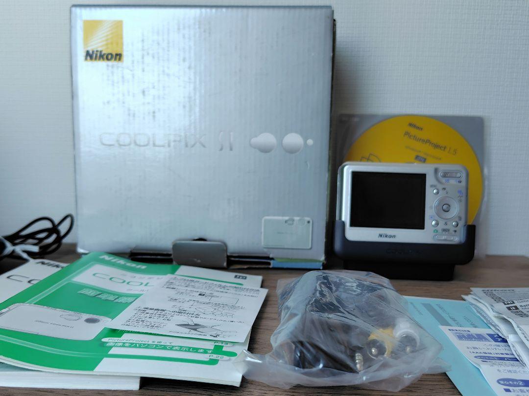 年末のプロモーション大特価！ 動作確認済み】ニコンデジカメNikon COOLPIX S1 付属品あり デジタルカメラ