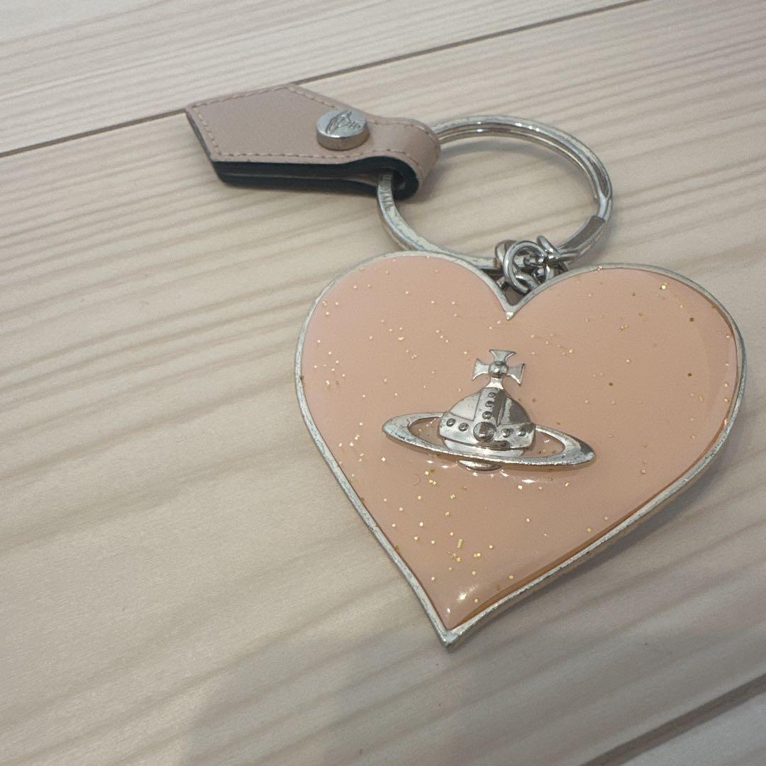 Vivienne Westwood ハート型キーホルダー Vivienne Westwood ハート型キーホルダー - メルカリ