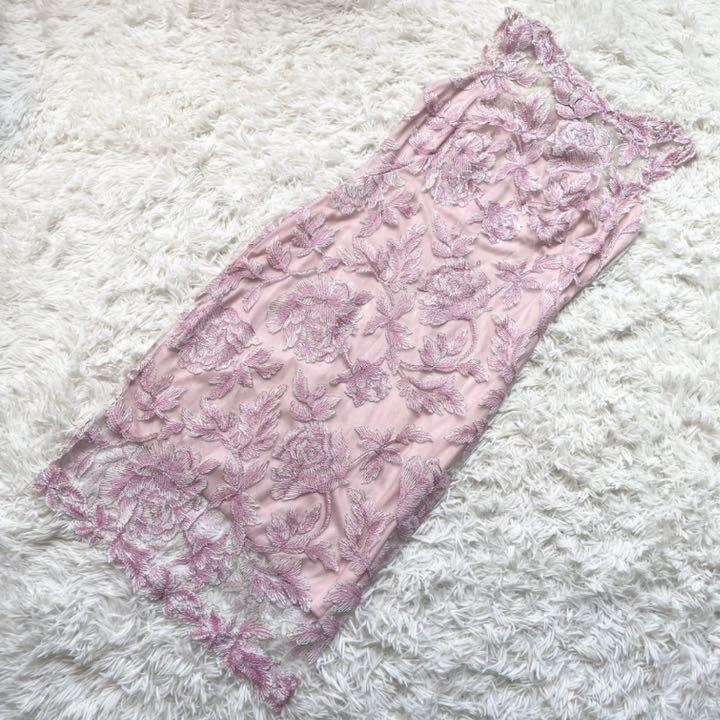 S【驚きの価格が実現!】 新品未着用☆タダシショージ☆ローズ刺繍が 柔らかい タダシショージ Shoji*ローズ刺繍レースドレス*新品、タグ付 Tadashi ミニワンピース