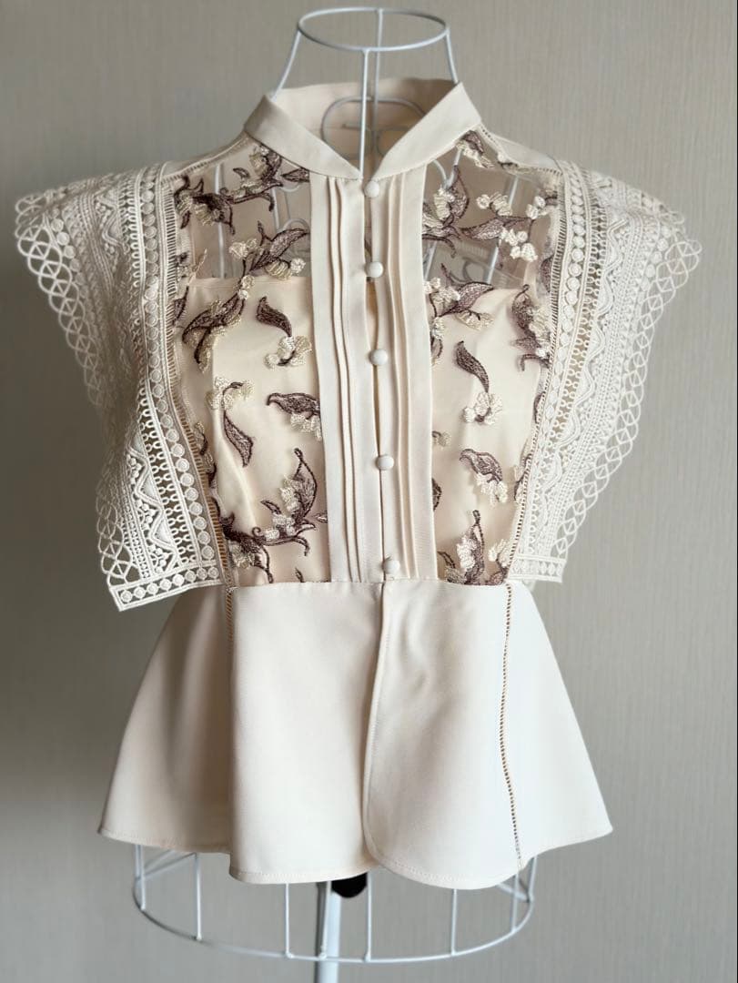 リリーブラウン Lilybellスイッチングブラウス、エンブロイ