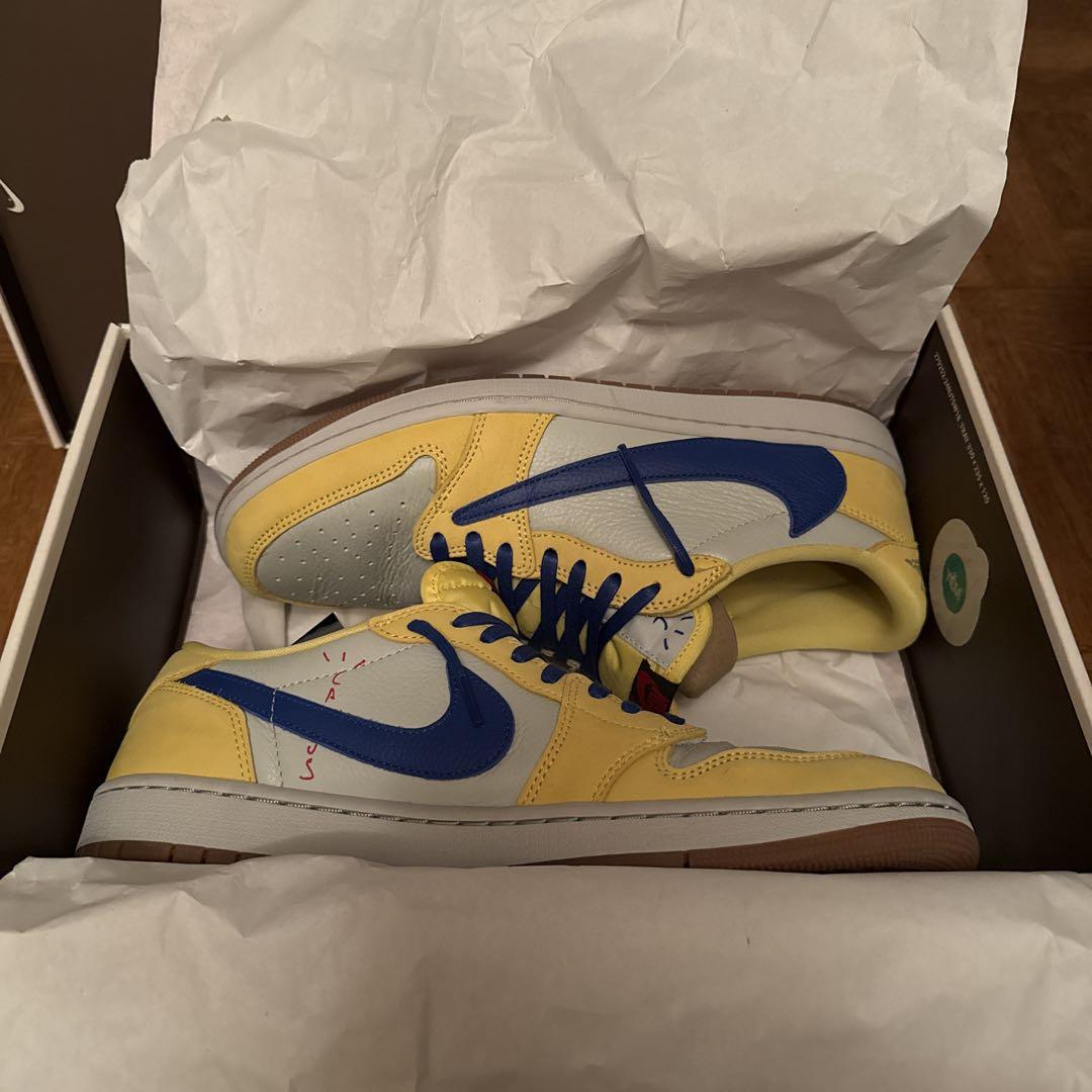 Travis Scott × Nike Air Jordan 1 Canary