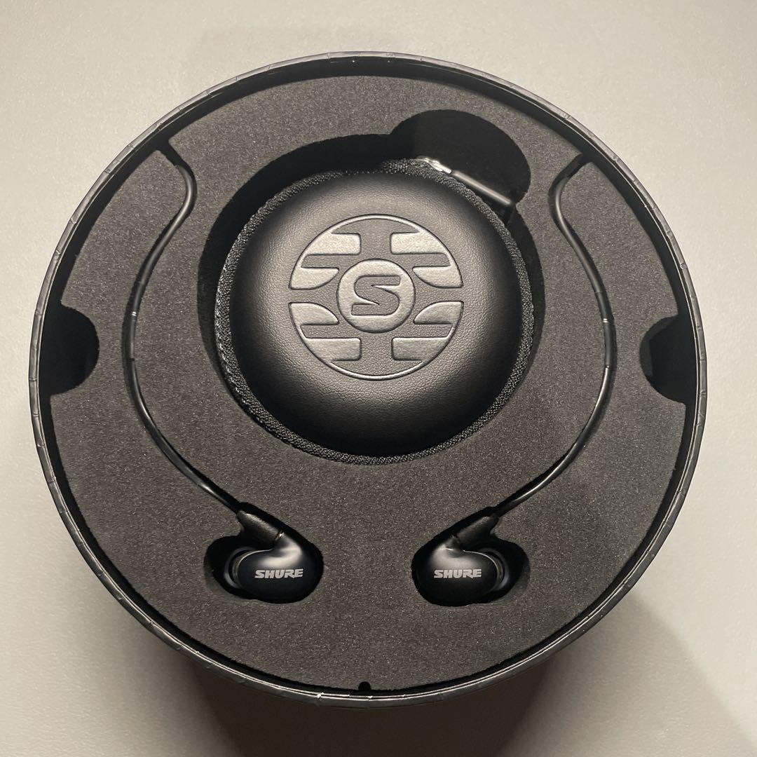 【美品】SHURE AONIC5 有線イヤホン ブラック