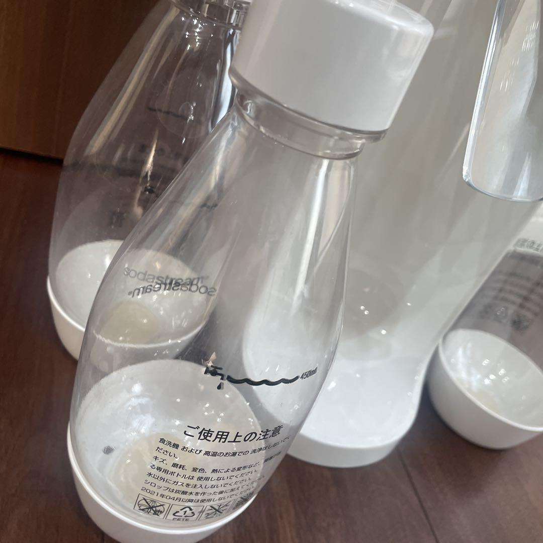 sodastream 炭酸水メーカー ホワイト 白 SPT-001 - メルカリ