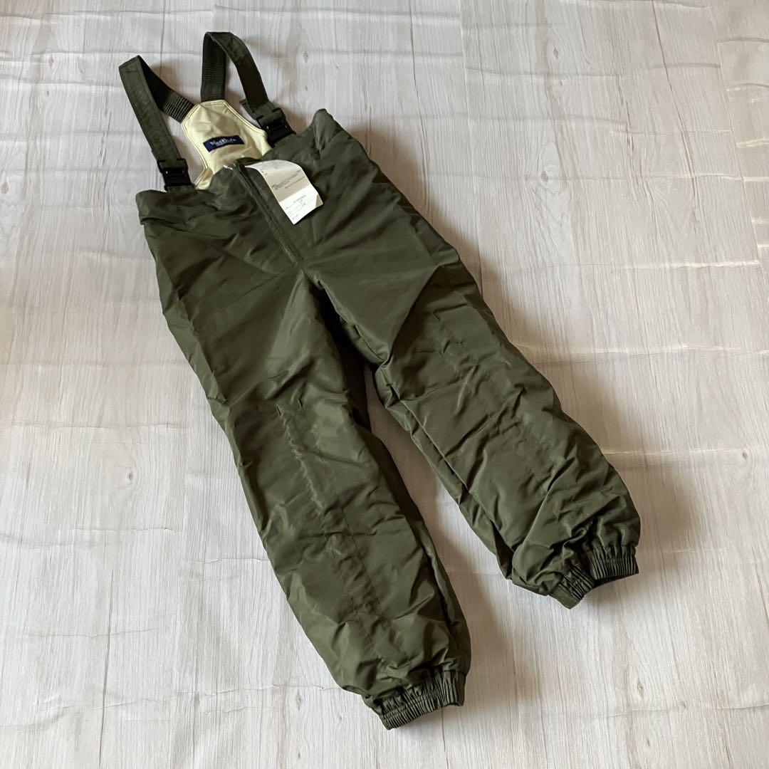 #X8✨新品タグ付きpiccolonix✨スキーウェア 上下セット キッズ130