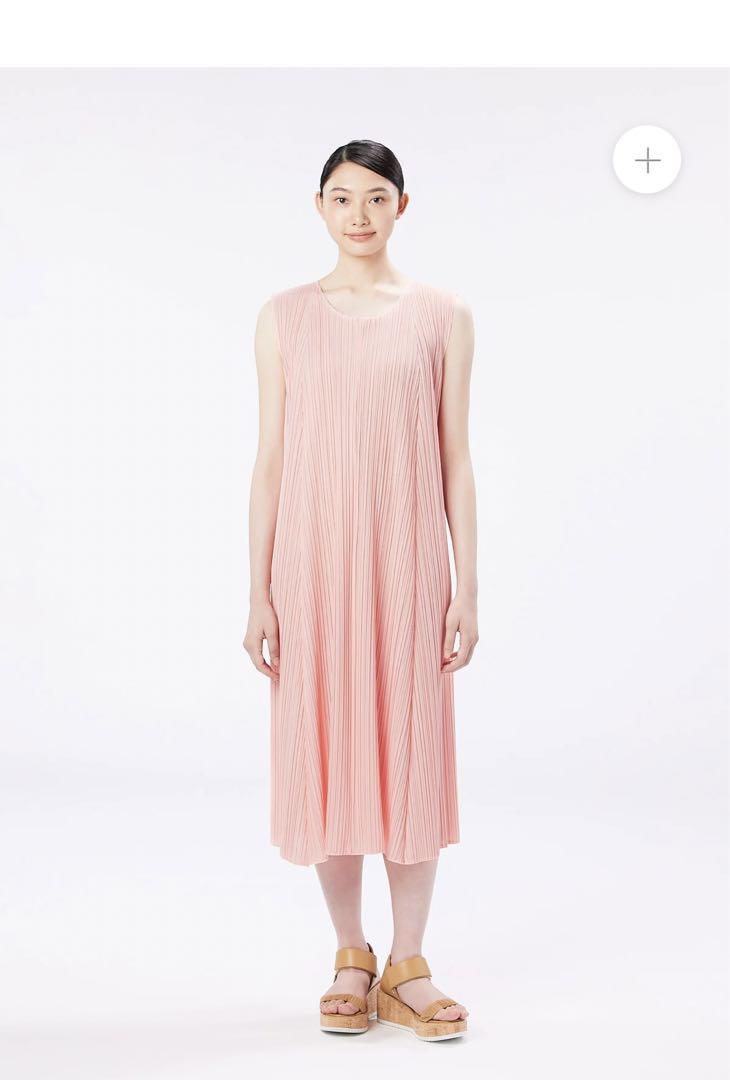 PLEATSPLEASE ISSEYMIYAKE ワンピース