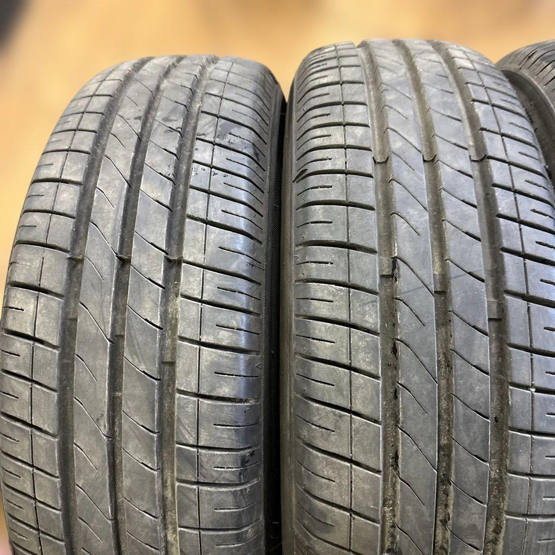 夏用タイヤ22年4本セット 1-33目立った傷や汚れなし