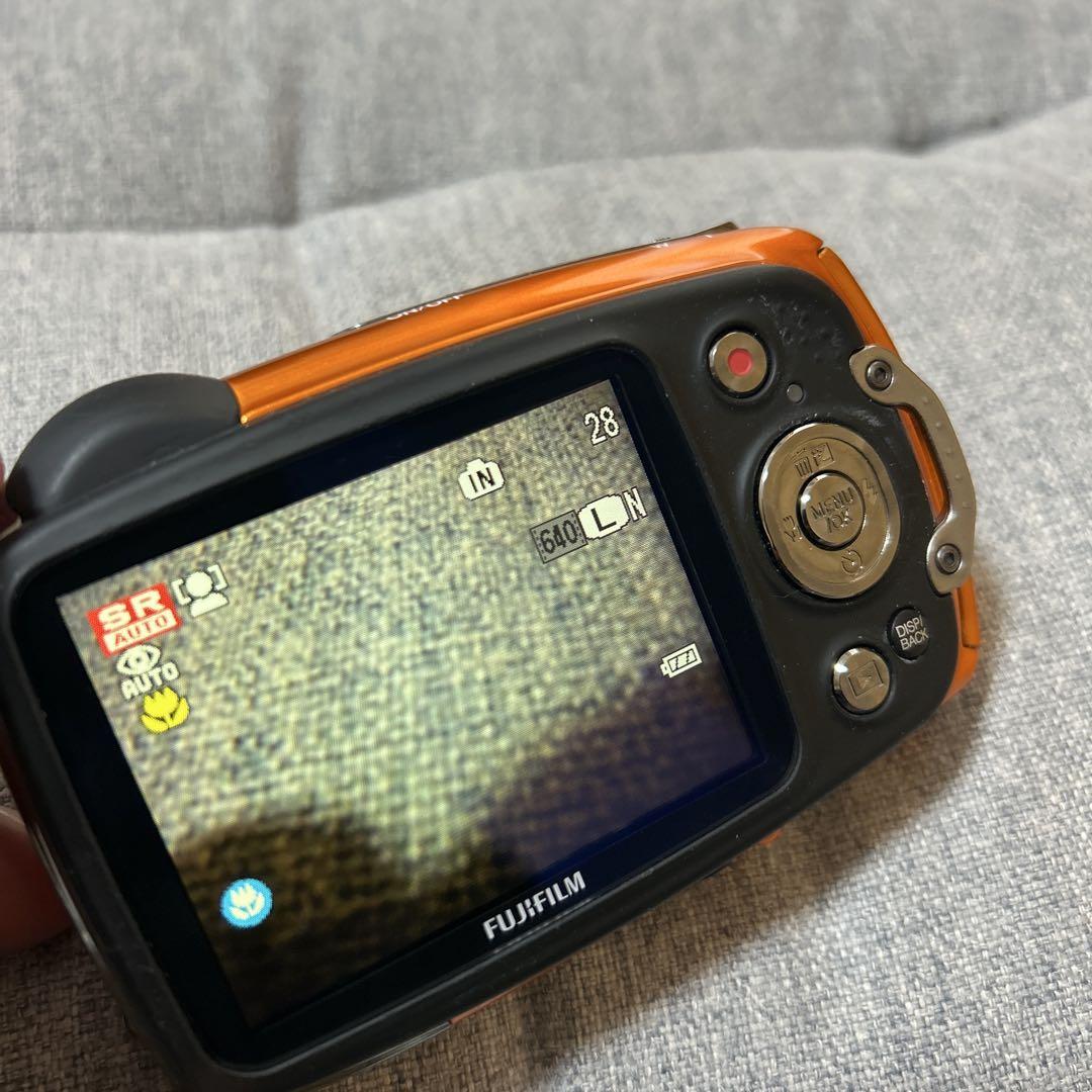 FUJIFILM　FinePix XP50　デジカメ