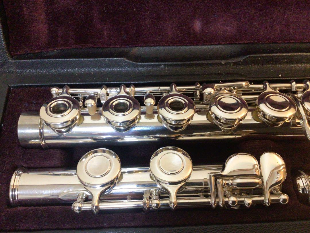 人気No.1 美品! YAMAHA ヤマハフルート YFL-281 フルート 後期モデル 人気No.1 美品! YAMAHA ヤマハフルート YFL-281 フルート 後期モデル