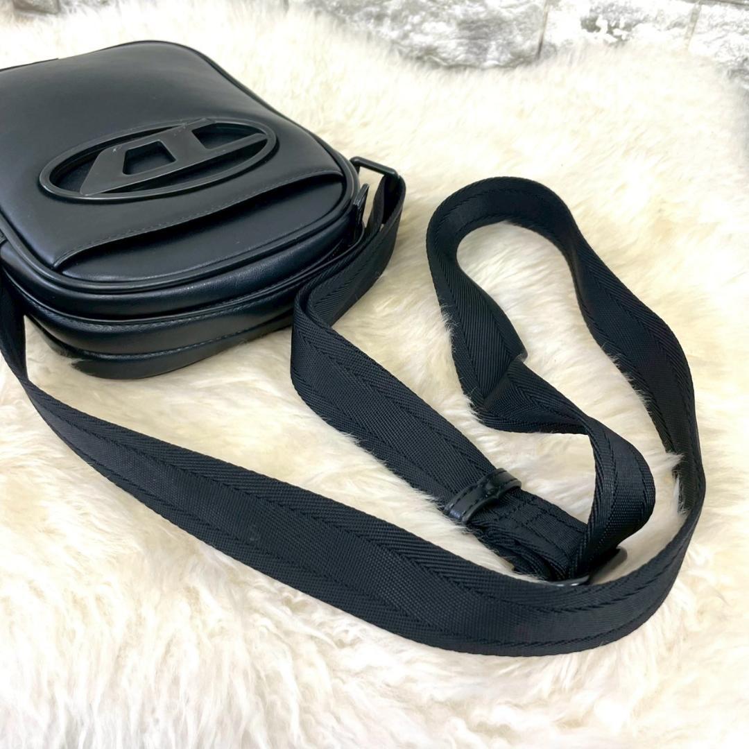 美品 DIESEL ディーゼル クロスボディ ショルダーバック レザー