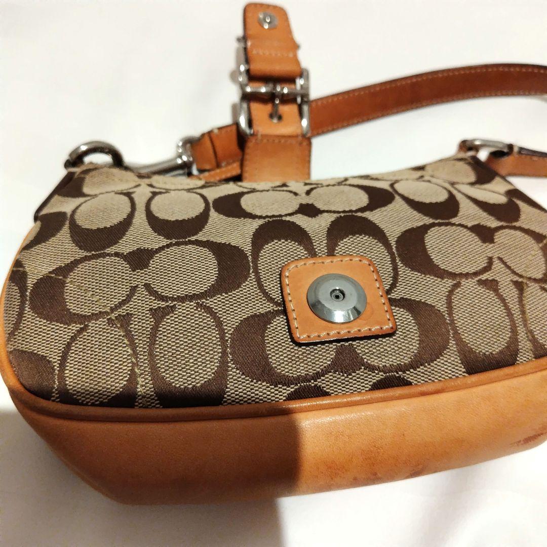 【限定セール！！】COACH ワンショルダー アクセサリーポーチ