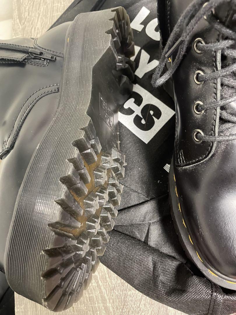 Dr.Martens 8ホール 黒 厚底