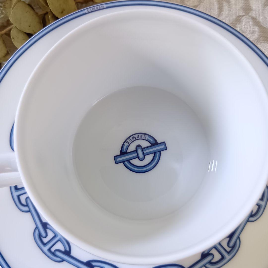 エルメス HERMES シェーヌダンクル カップ ソーサー 未使用 箱付き エルメス HERMES シェーヌダンクル カップ ソーサー 未使用 箱付き