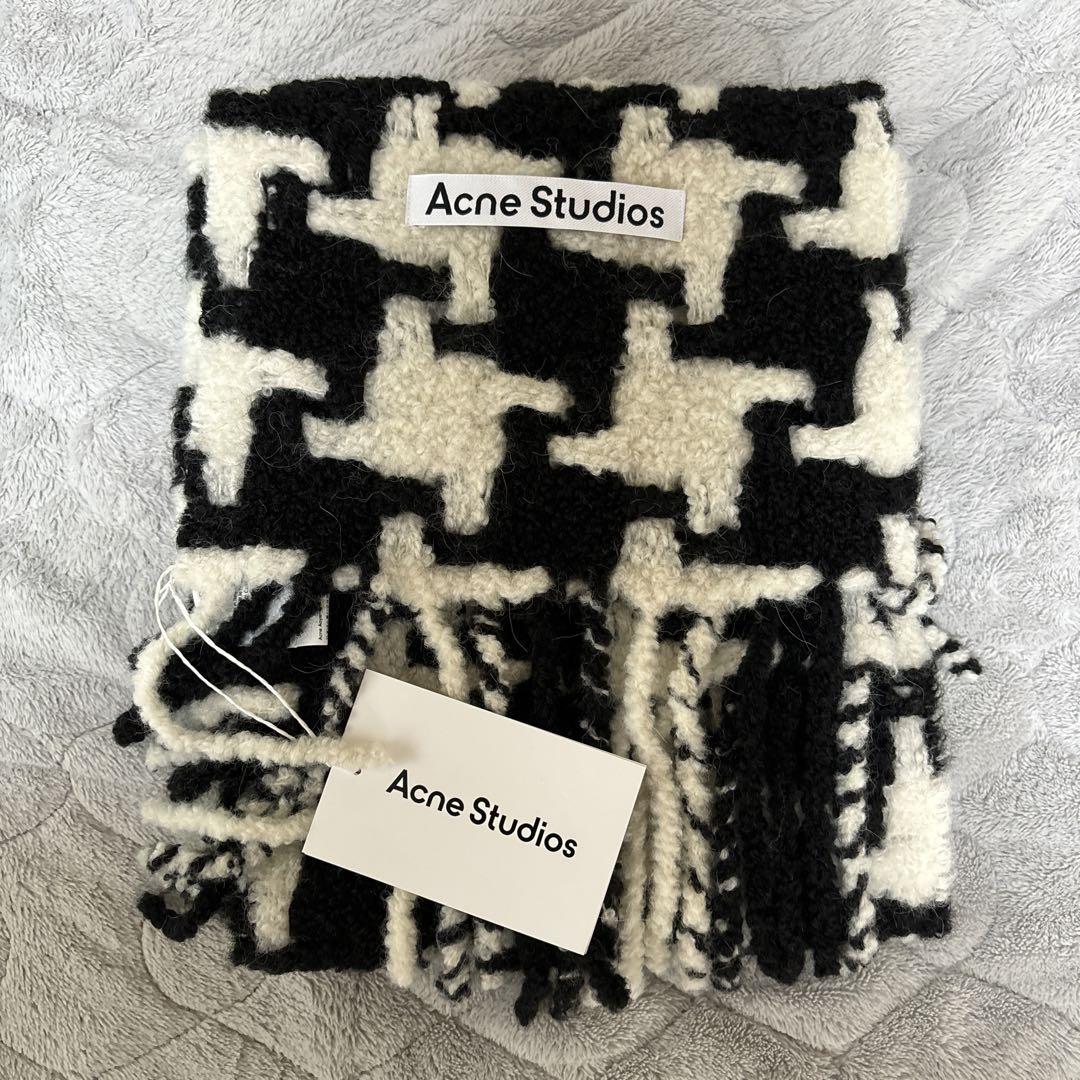 Acne Studios ハウンドトゥーススカーフ マフラー新品タグ付き