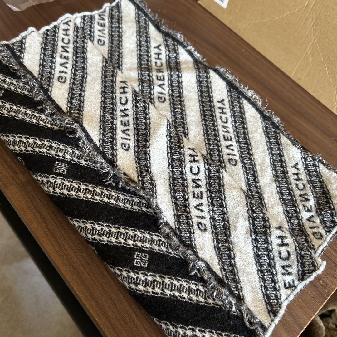 美品 GIVENCHY ジバンシィ マフラー ウール・シルク混 ユニセックス