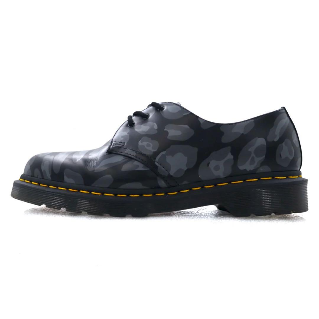 Dr. Martens 8267 Men's Size 13 Boot 10-Eye Combat Ankle Boot