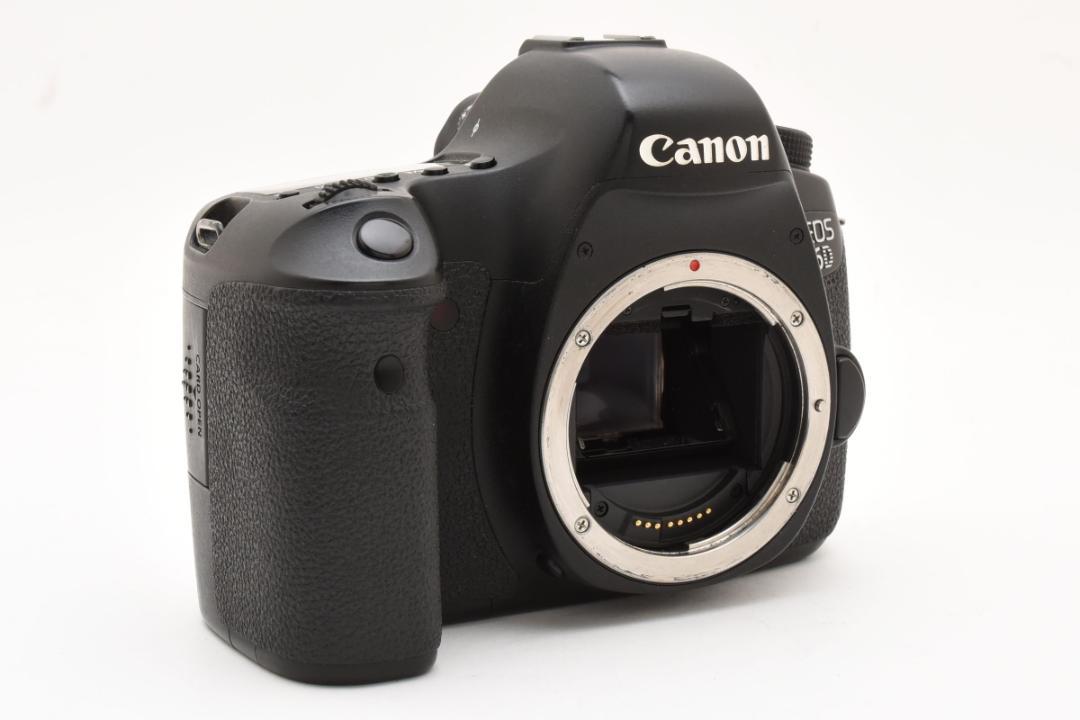 キャノン　Canon Eos 6D デジタルカメラボディ