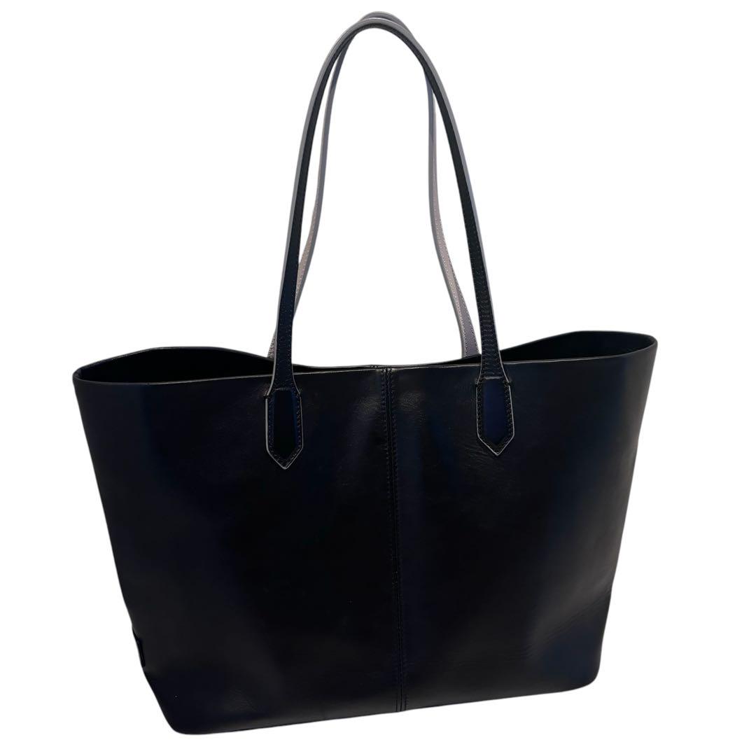 HILTON  ヒルトン　トートバッグ　ブラック　A4可　肩掛け可  【美品】