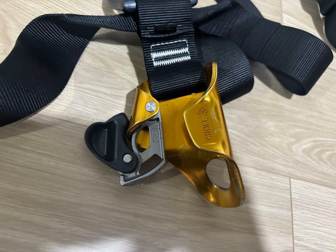 PETZL トップクロールL ファルコン ハーネス デルタ(反転防止付) PETZL トップクロールL ファルコン ハーネス デルタ(反転防止付)