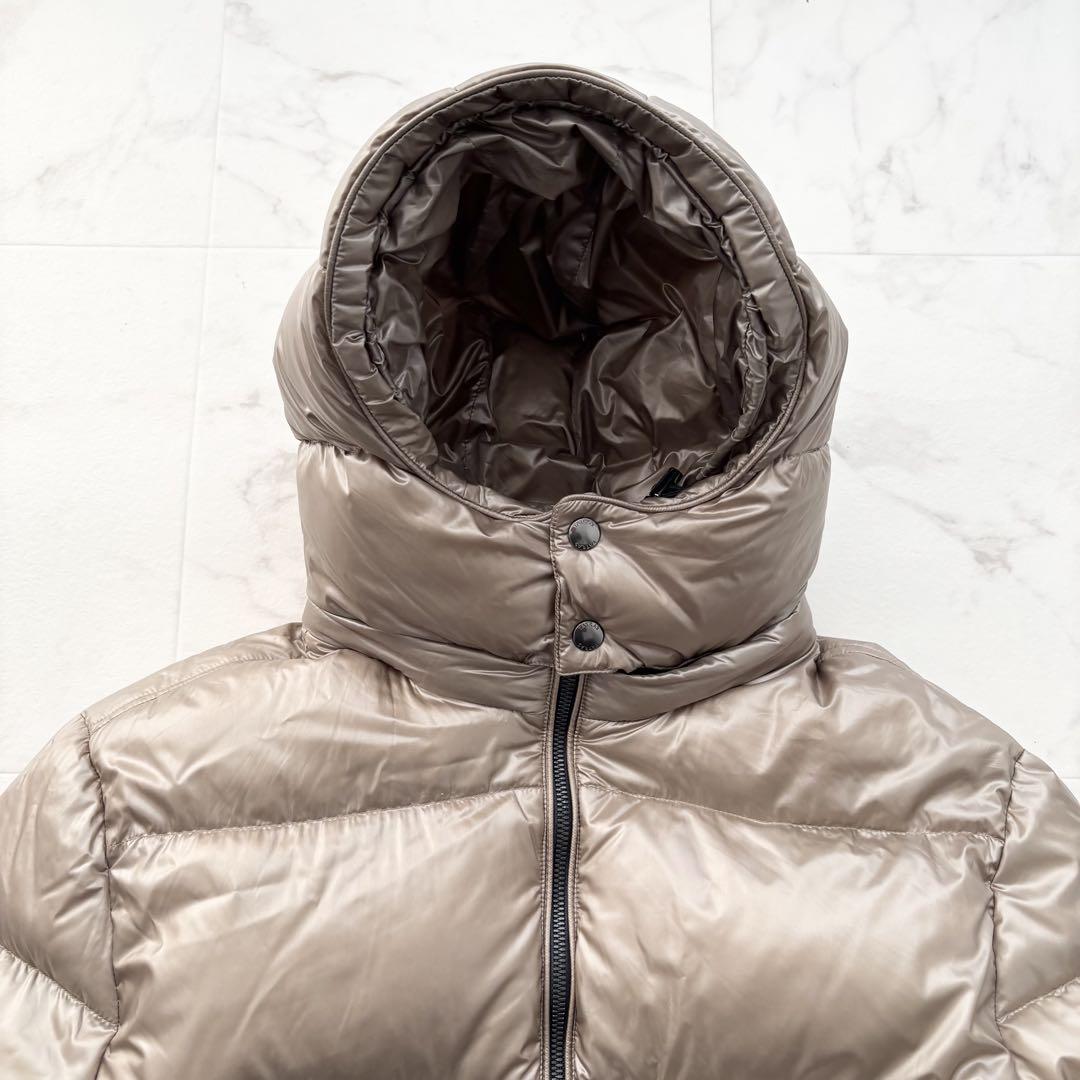 美品 タトラス 2122AW BELBO ダウンジャケット ベージュ系 4 XL