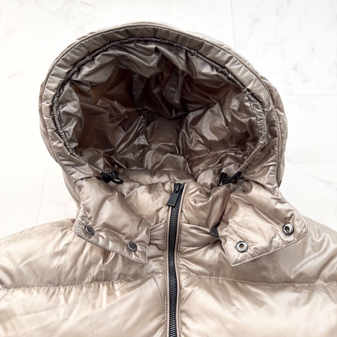 美品 タトラス 2122AW BELBO ダウンジャケット ベージュ系 4 XL