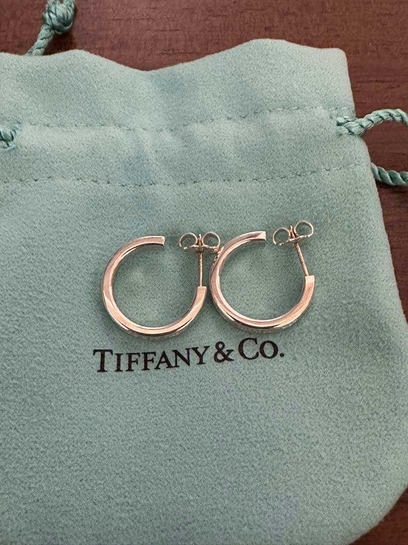未使用品!】Tiffany&Co. フープピアス 25225732 | weride.pe