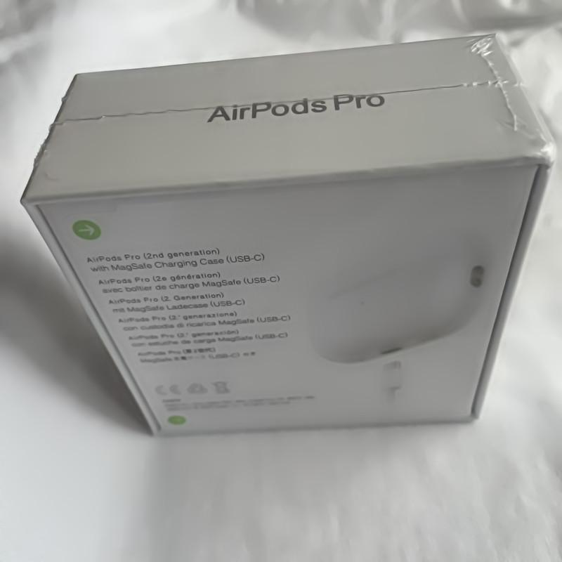 新品未使用 AirPods Pro (第2世代) USB C