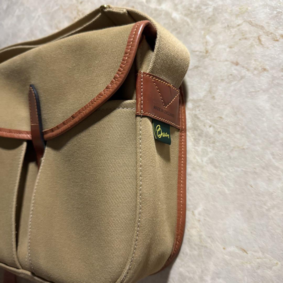 店内商品がすべてレジにて半額！！ Brady STOUR トラディショナルバッグ美品レア希少カーキブラウン バッグ