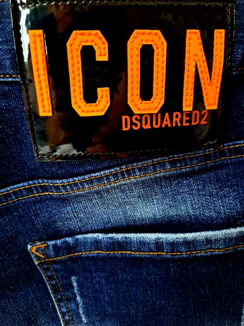 8/31まで限定特価❕【50_新品未使用】Dsquared2ディースクエアード