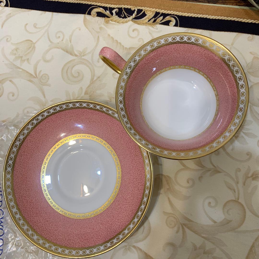 ピンク ティーカップ＆ソーサーWEDGWOOD