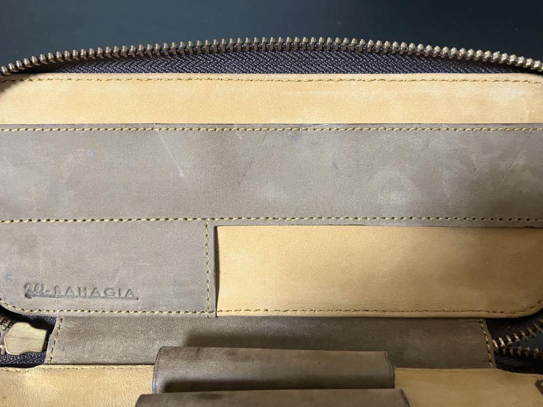 バハギア ラウンドジップペンケース ブラウン