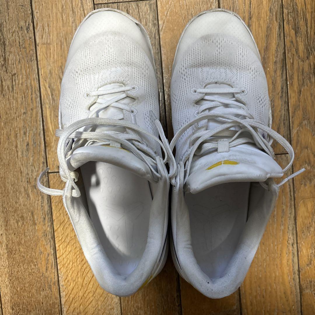 NIKEコービー8