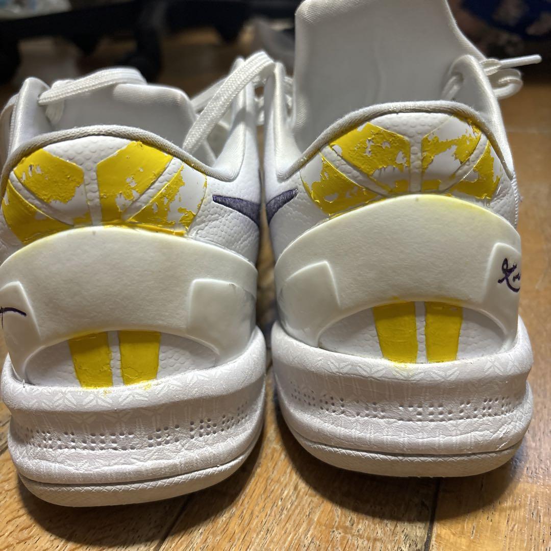 NIKEコービー8