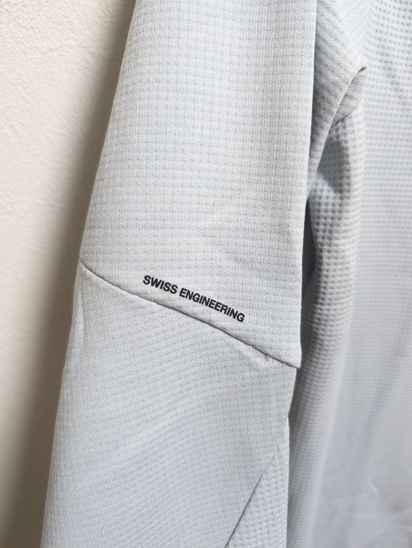 on Climate Shirt M ヘイル