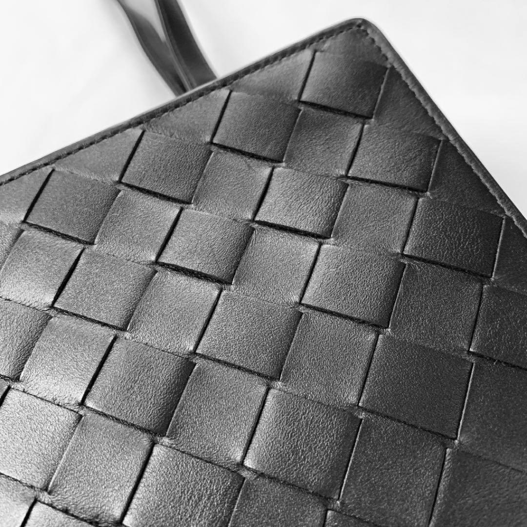 未使用品 BOTTEGA VENETA ボリュームイントレチャート マルチケース
