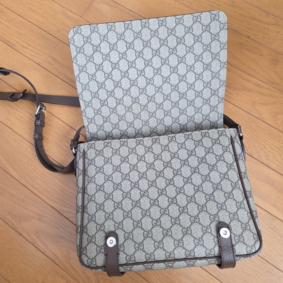 Gucci メッセンジャーバッグ GGキャンバス