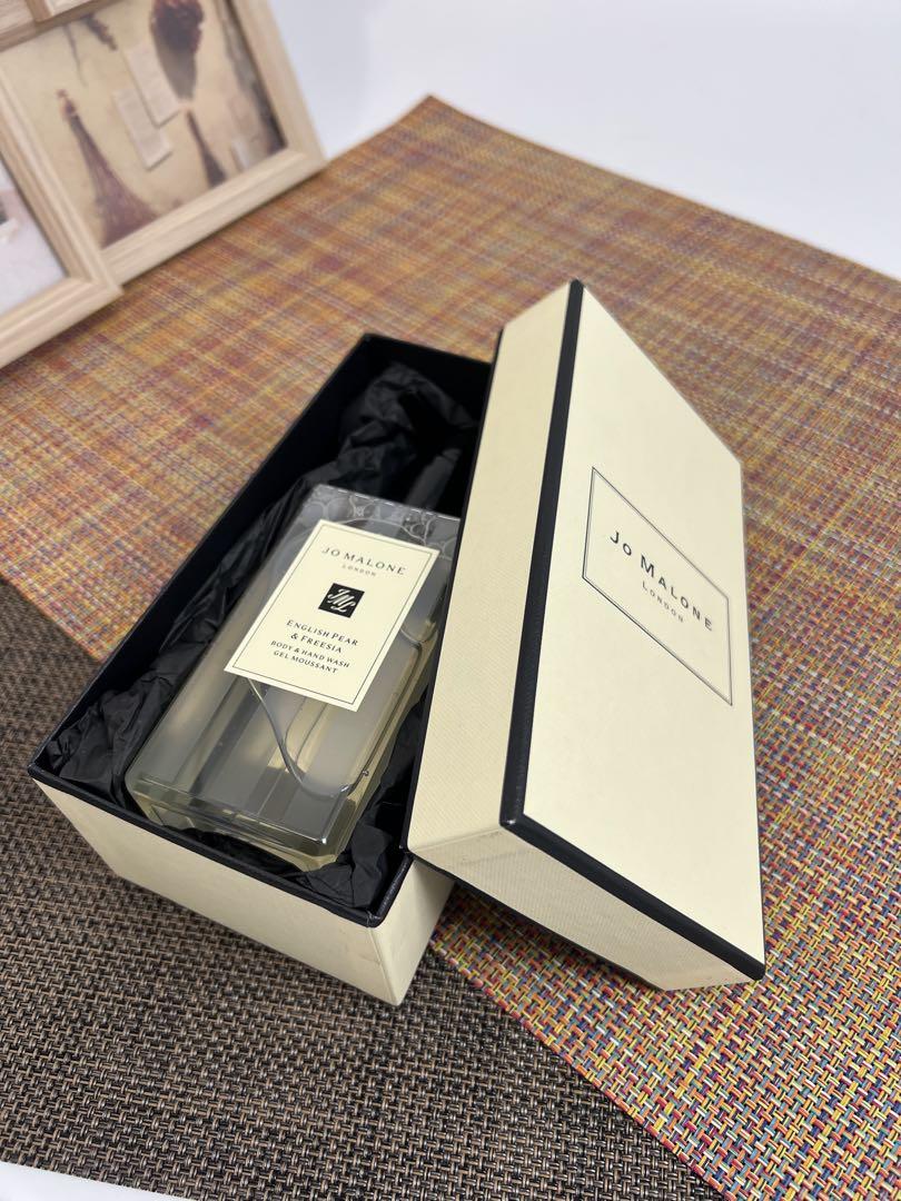 Jo Malone イングリッシュペアー&フリージア ボディ＆ハンドウォッシュ