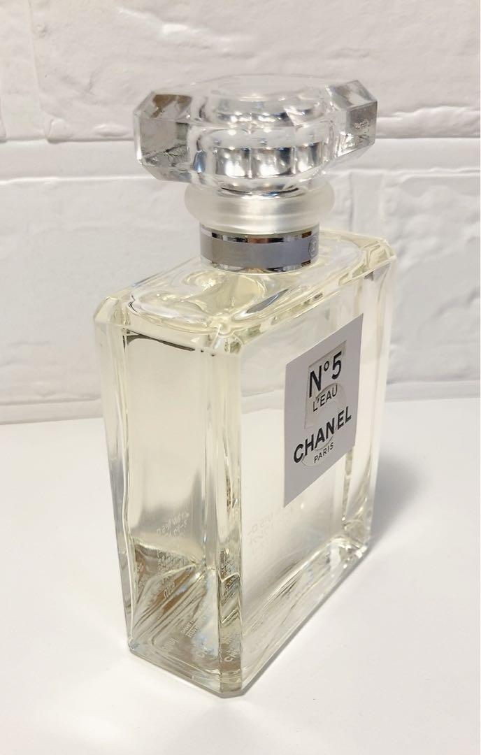 【シャネル　CHANEL No5 ローオードゥ トワレット ヴァボリザター】