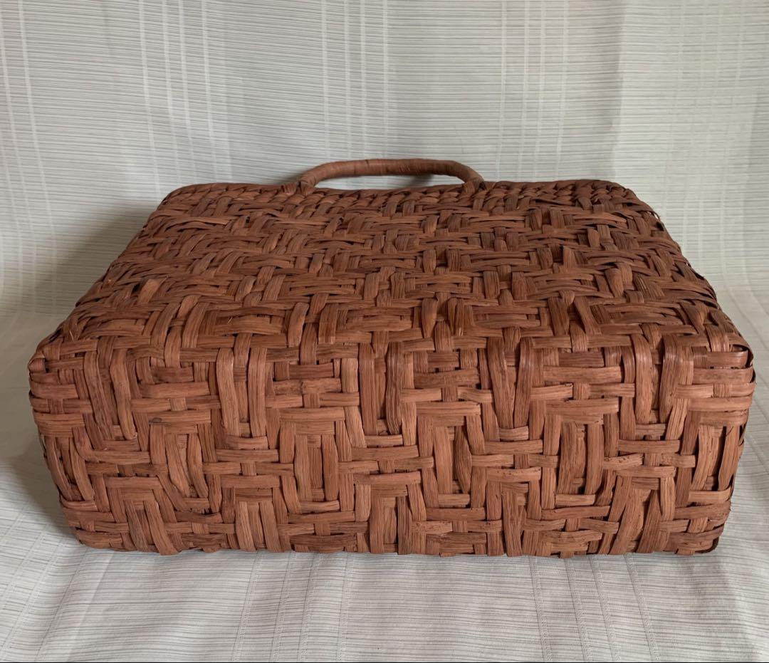 新入荷 新品 長野産 サイズM 職人手編み　連続網代編み　山葡萄籠バッグ