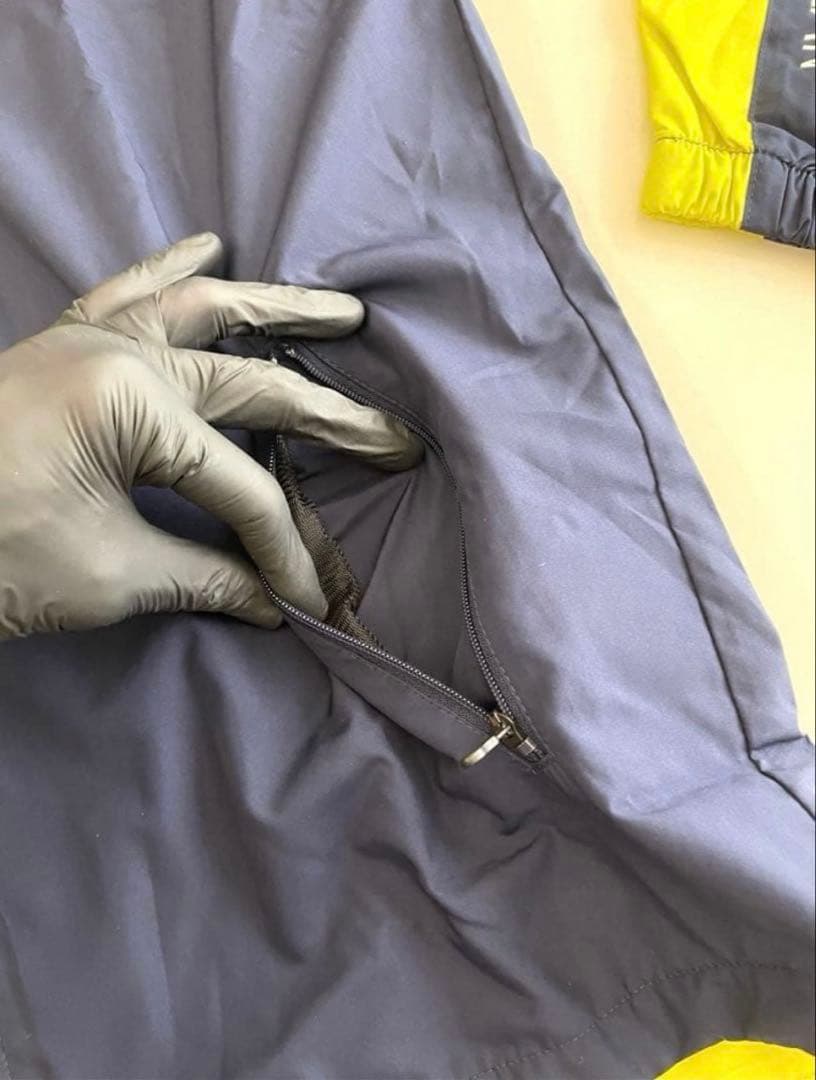 稀非売新品タグ付2013KAZAN ユニバーシアード◆ミズノ日本代表◆ジャンパー 稀非売新品タグ付2013KAZAN ユニバーシアード◆ミズノ日本代表◆ジャンパー