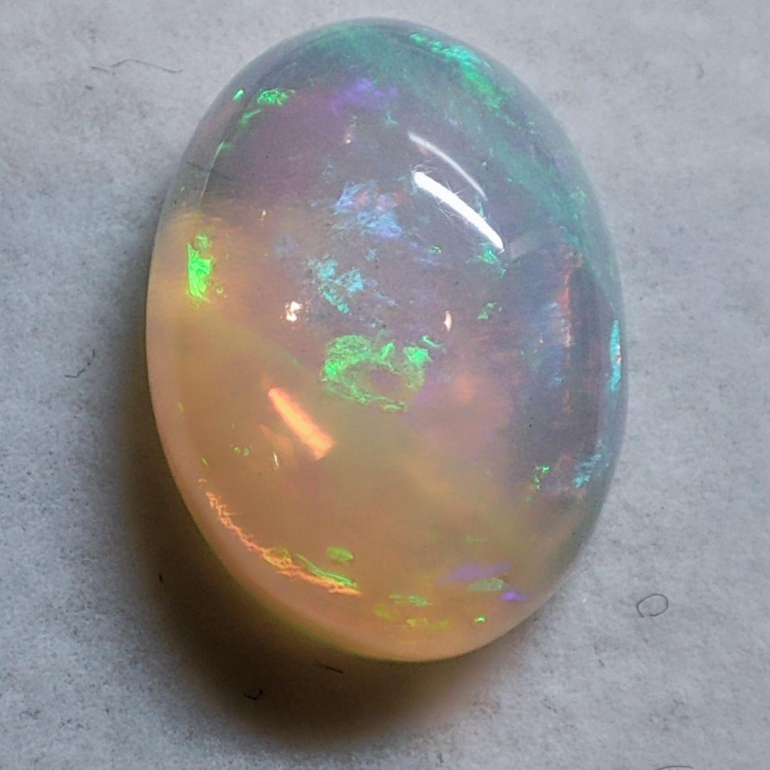 天の川の美しさ　エチオピアオパール 14x10.5x5mm 5.2Ct　o4