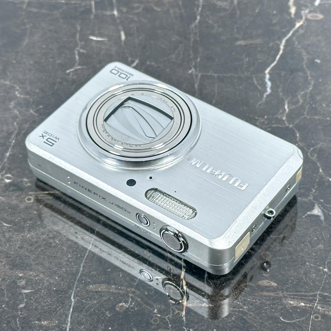 FUJIFILM FINEPIX J150w コンパクトデジタルカメラ②