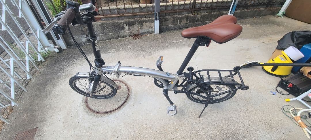 ハリークイーン 折りたたみ式 自転車 ジャンク品 ibf-shop_88215